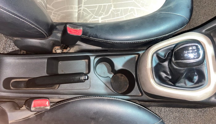 2017 Hyundai Grand i10 SPORTZ U2 1.2 CRDI, Diesel, Manual, 81,465 km, Gear Lever