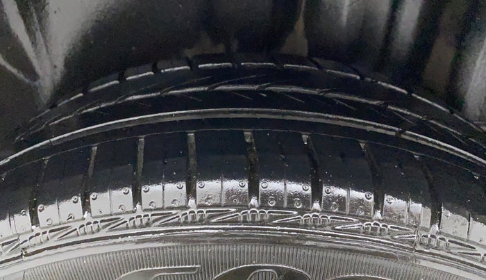 2020 Volkswagen Vento HIGHLINE 1.0L TSI AT, Petrol, Automatic, 47,623 km, Left Rear Tyre Tread
