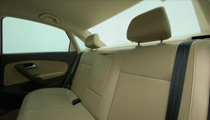 2020 Volkswagen Vento HIGHLINE 1.0L TSI AT, Petrol, Automatic, 47,623 km, Right Side Rear Door Cabin