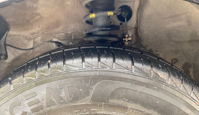 2022 Maruti Alto VXI, Petrol, Manual, 6,352 km, Left Front Tyre Tread