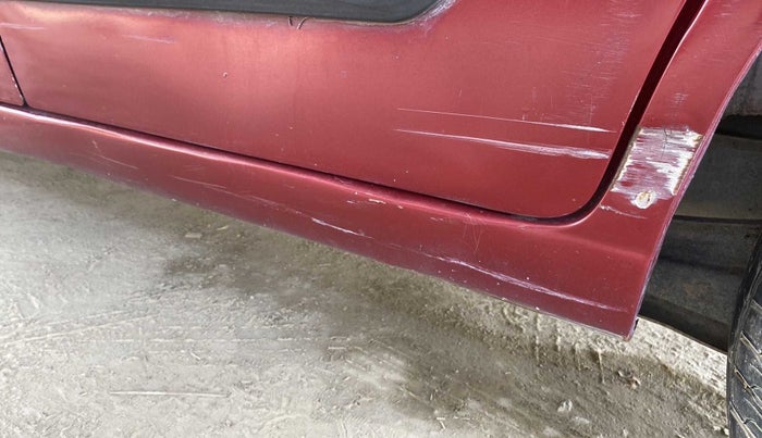 2013 Maruti Wagon R 1.0 VXI, Petrol, Manual, 82,871 km, Left running board - Slightly dented