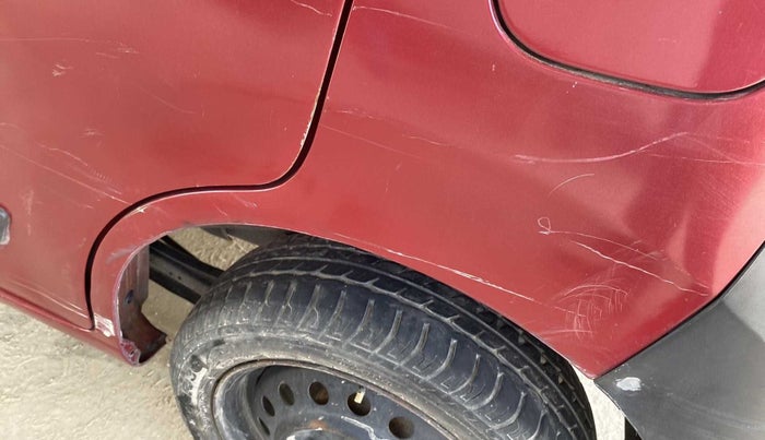 2013 Maruti Wagon R 1.0 VXI, Petrol, Manual, 82,871 km, Left quarter panel - Minor scratches