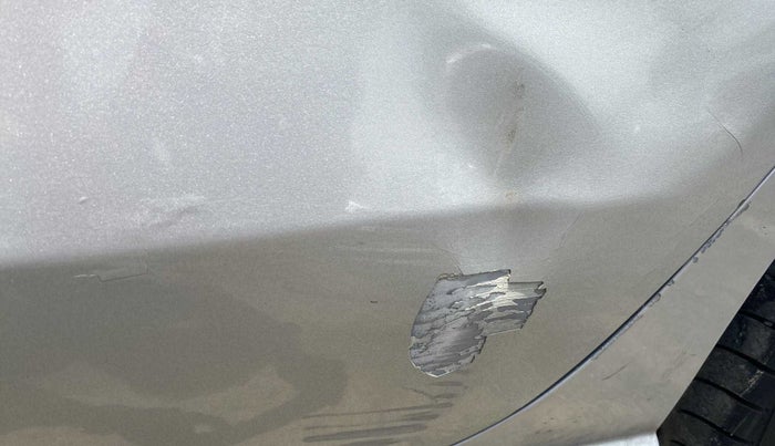 2012 Volkswagen Vento HIGHLINE 1.6 MPI, Petrol, Manual, 94,158 km, Rear left door - Slightly dented