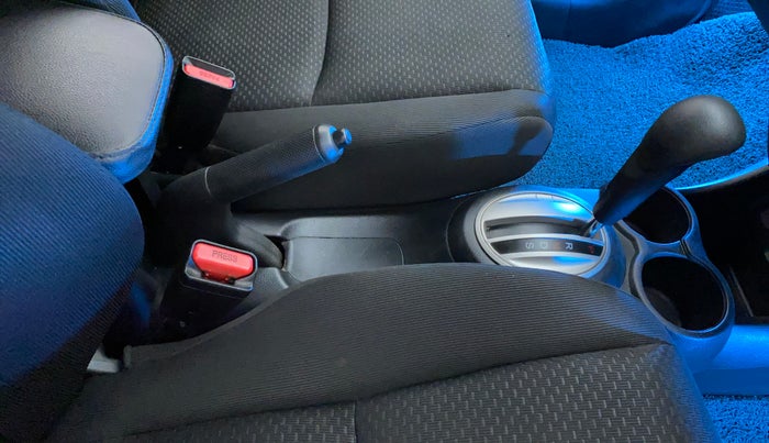 2016 Honda BR-V 1.5L I-VTEC V CVT, Petrol, Automatic, 71,095 km, Gear Lever