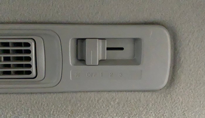 2016 Honda BR-V 1.5L I-VTEC V CVT, Petrol, Automatic, 71,095 km, Rear AC Temperature Control