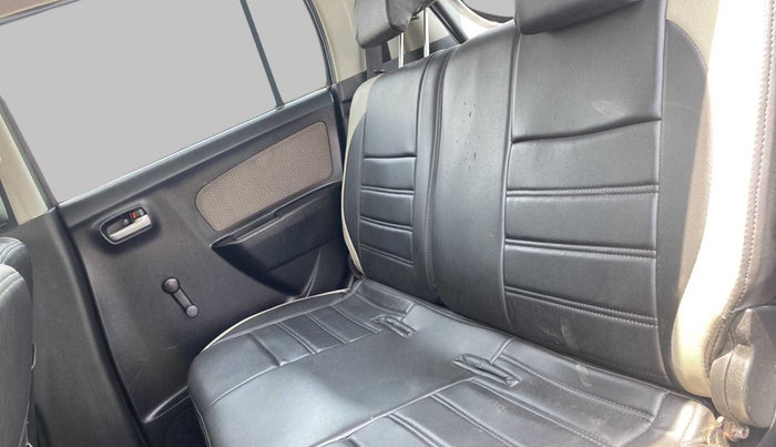 2015 Maruti Wagon R 1.0 LXI CNG, CNG, Manual, 34,204 km, Right Side Rear Door Cabin