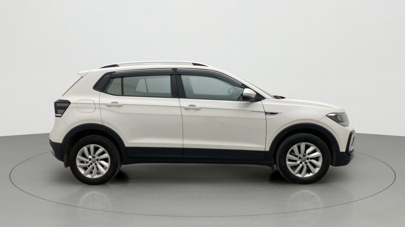 2022 Volkswagen TAIGUN GT 1.5 TSI MT, Petrol, Manual, 16,255 km, Right Side View