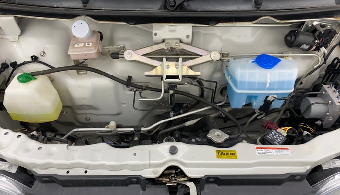 2022 Maruti Eeco 5 STR AC CNG (O), CNG, Manual, 9,082 km, Open Bonet