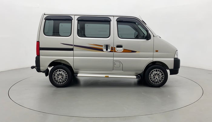 2022 Maruti Eeco 5 STR AC CNG (O), CNG, Manual, 9,082 km, Right Side View