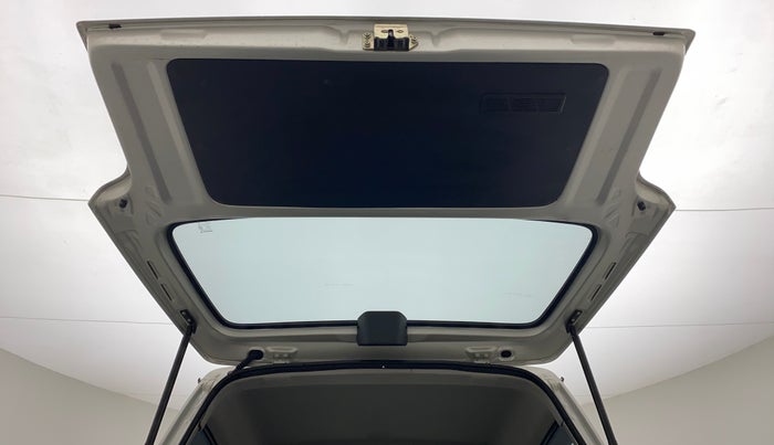 2022 Maruti Eeco 5 STR AC CNG (O), CNG, Manual, 9,082 km, Boot Door Open