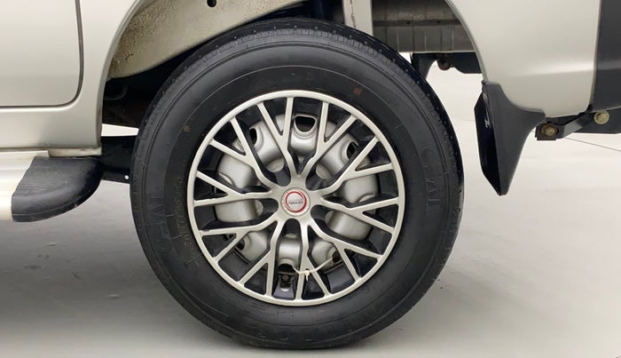 2022 Maruti Eeco 5 STR AC CNG (O), CNG, Manual, 9,082 km, Left Rear Wheel