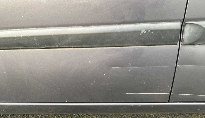 2016 Hyundai i10 SPORTZ 1.1, Petrol, Manual, 59,080 km, Front passenger door - Slightly dented