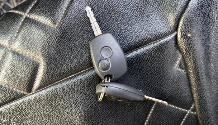 2019 Nissan Kicks XV 1.5, Petrol, Manual, 44,890 km, Key Close Up