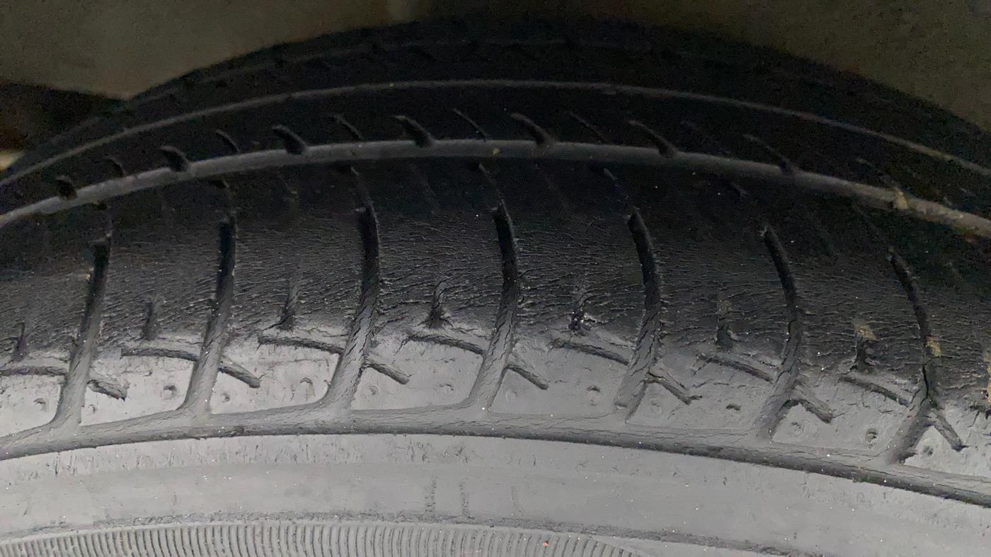 2018 Nissan Micra Active XV SAFETY PACK, Petrol, Manual, 47,009 km, Right Rear Tyre Tread