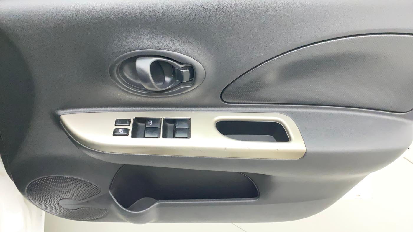 2018 Nissan Micra Active XV SAFETY PACK, Petrol, Manual, 47,009 km, Driver Side Door Panels Control