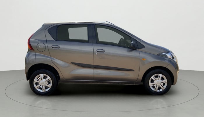 2017 Datsun Redi Go S, Petrol, Manual, 28,614 km, Right Side View