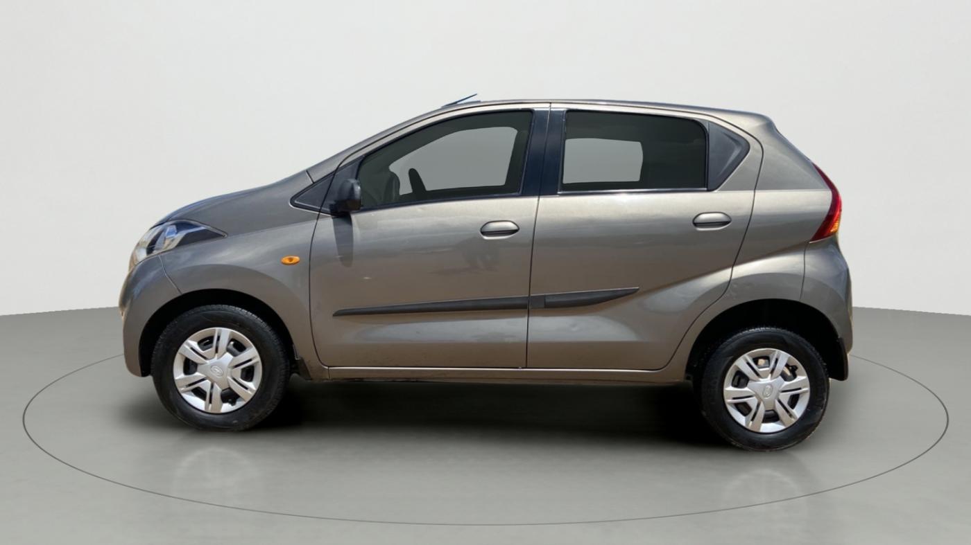 2017 Datsun Redi Go S, Petrol, Manual, 28,614 km, Left Side