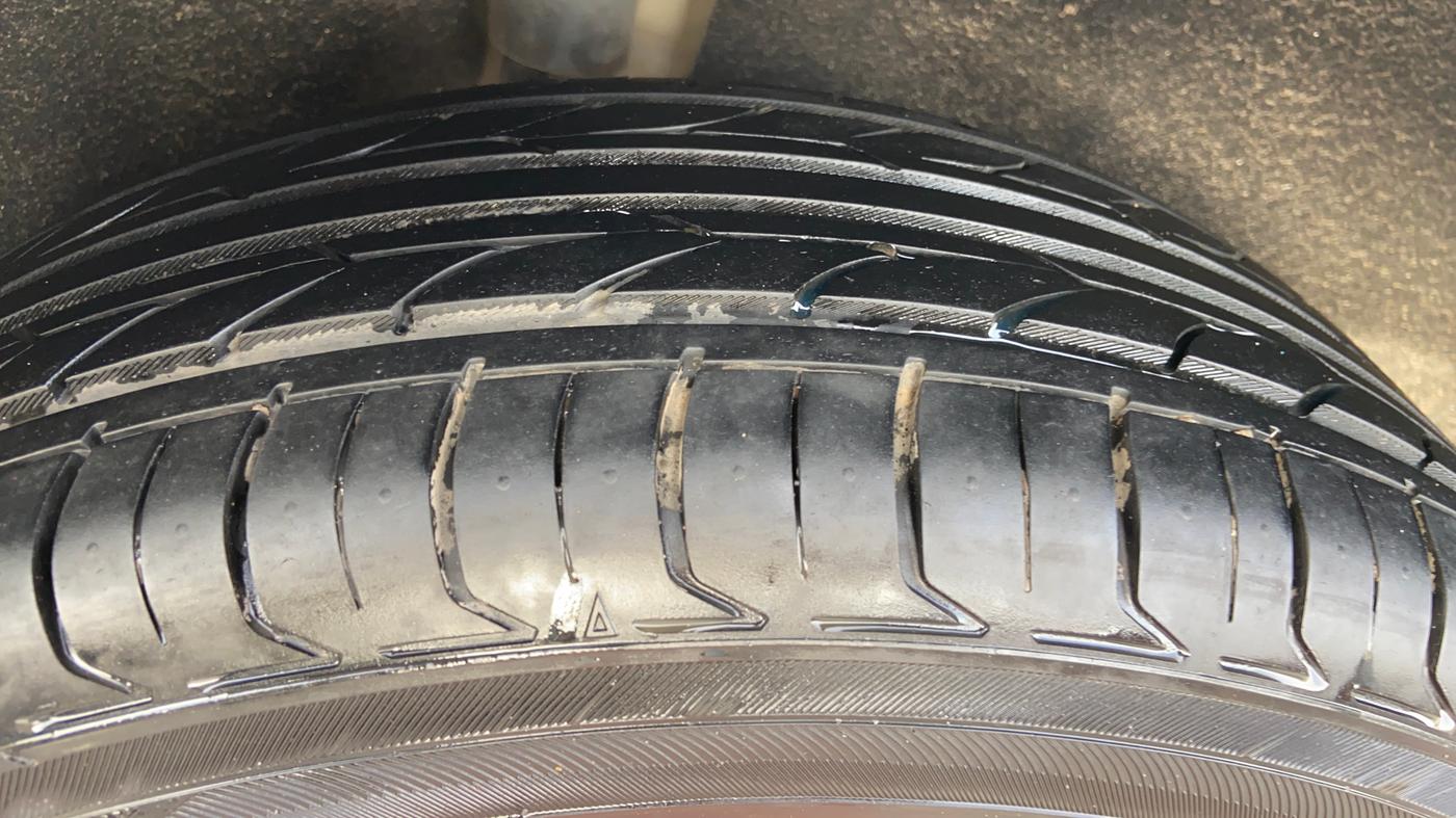 2015 Ford Ecosport TITANIUM 1.5L PETROL AT, Petrol, Automatic, 1,12,827 km, Right Rear Tyre Tread