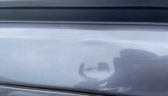 2019 Hyundai Grand i10 SPORTZ 1.2 KAPPA VTVT, Petrol, Manual, 33,029 km, Right C pillar - Slightly dented