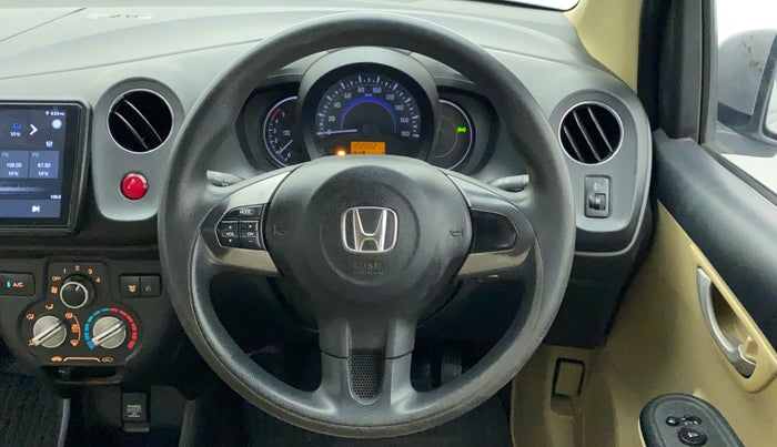 2015 Honda Amaze 1.5L I-DTEC SX, Diesel, Manual, 1,02,109 km, Steering Wheel Close Up