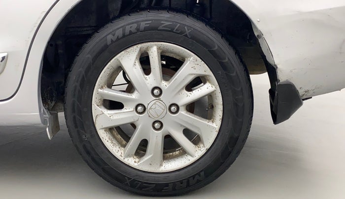 2015 Honda Amaze 1.5L I-DTEC SX, Diesel, Manual, 1,02,109 km, Left Rear Wheel