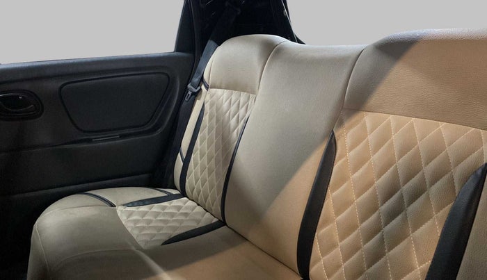 2010 Maruti Alto LXI, Petrol, Manual, 1,16,410 km, Right Side Rear Door Cabin