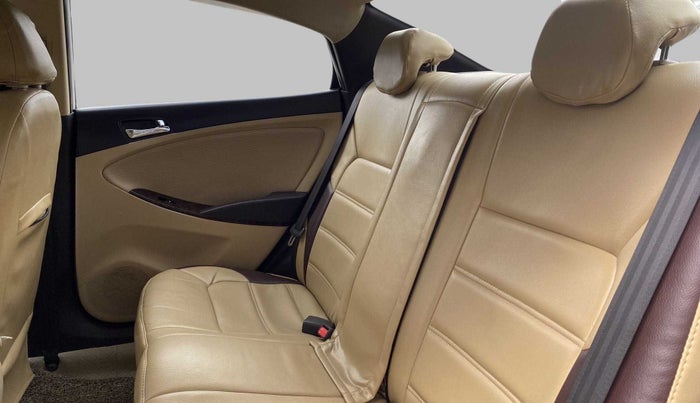 2013 Hyundai Verna FLUIDIC 1.6 VTVT SX, CNG, Manual, 99,864 km, Right Side Rear Door Cabin