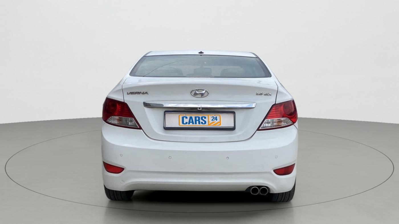 2013 Hyundai Verna FLUIDIC 1.6 VTVT SX, CNG, Manual, 99,864 km, Back/Rear
