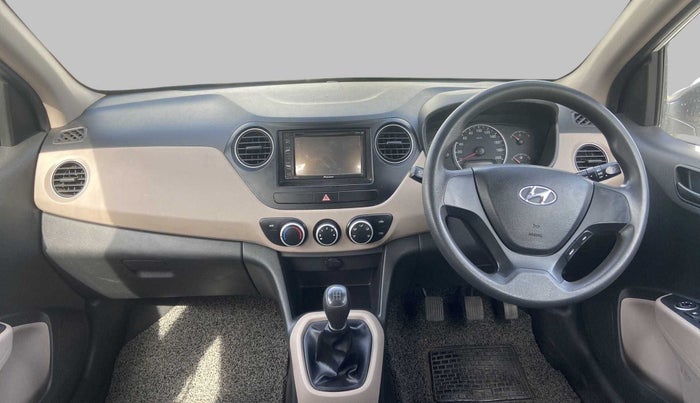2017 Hyundai Grand i10 MAGNA 1.2 KAPPA VTVT, Petrol, Manual, 78,399 km, Dashboard