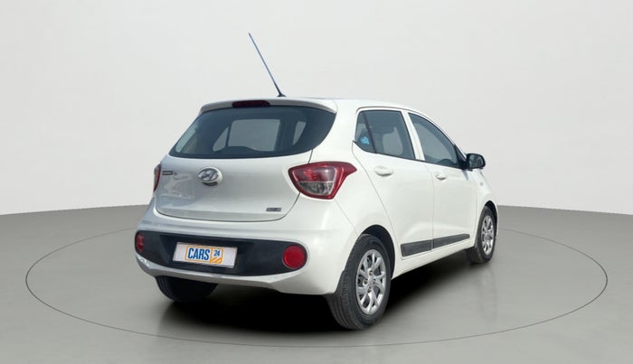 2017 Hyundai Grand i10 MAGNA 1.2 KAPPA VTVT, Petrol, Manual, 78,399 km, Right Back Diagonal
