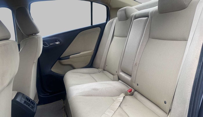 2018 Honda City 1.5L I-VTEC V MT, Petrol, Manual, 30,469 km, Right Side Rear Door Cabin