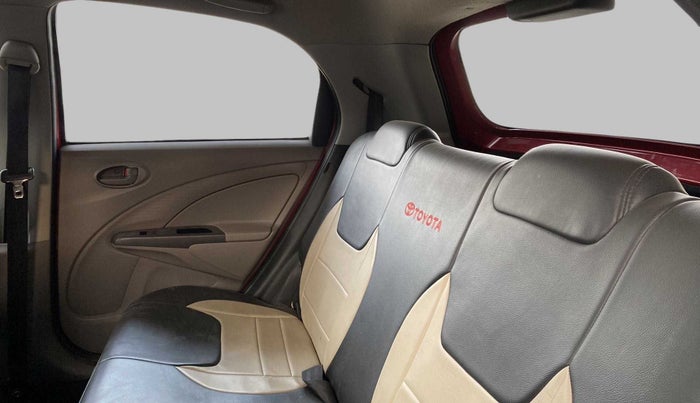 2011 Toyota Etios Liva G, Petrol, Manual, 86,323 km, Right Side Rear Door Cabin