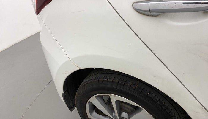 2017 Hyundai Elite i20 ASTA 1.2 (O), Petrol, Manual, 93,975 km, Right quarter panel - Minor scratches