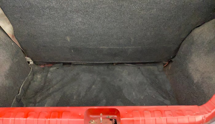 2017 Datsun Redi Go T (O), Petrol, Manual, 23,380 km, Boot Inside