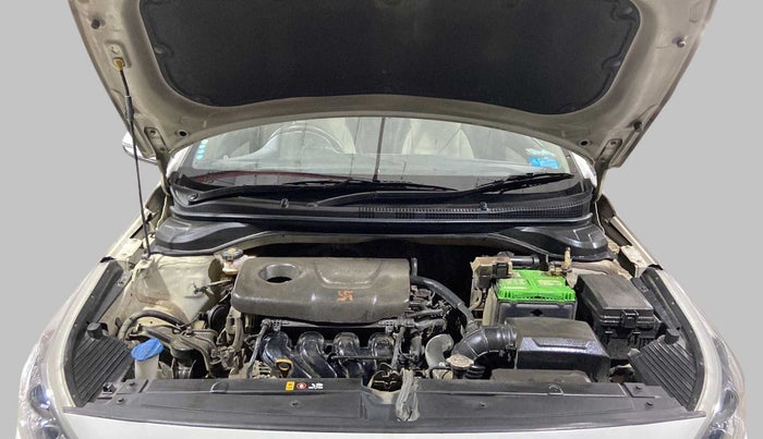 2018 Hyundai Verna 1.6 VTVT SX + AT, Petrol, Automatic, 63,498 km, Open Bonet