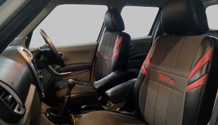 2016 Mahindra TUV300 T8, Diesel, Manual, 80,976 km, Right Side Front Door Cabin