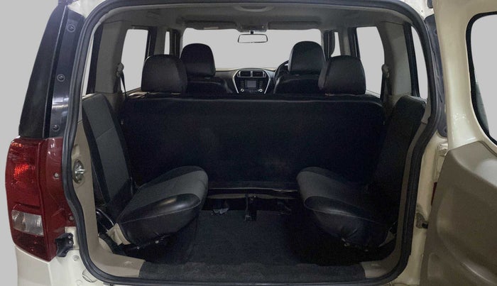 2016 Mahindra TUV300 T8, Diesel, Manual, 80,976 km, Third Seat Row ( optional )