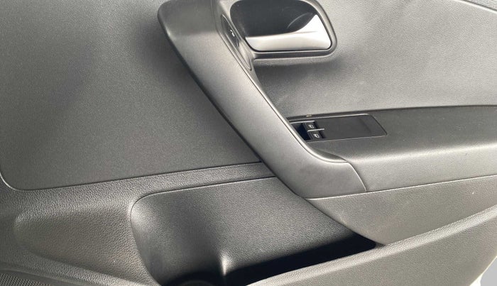 2018 Volkswagen Ameo TRENDLINE 1.0L, Petrol, Manual, 55,580 km, Driver Side Door Panels Control