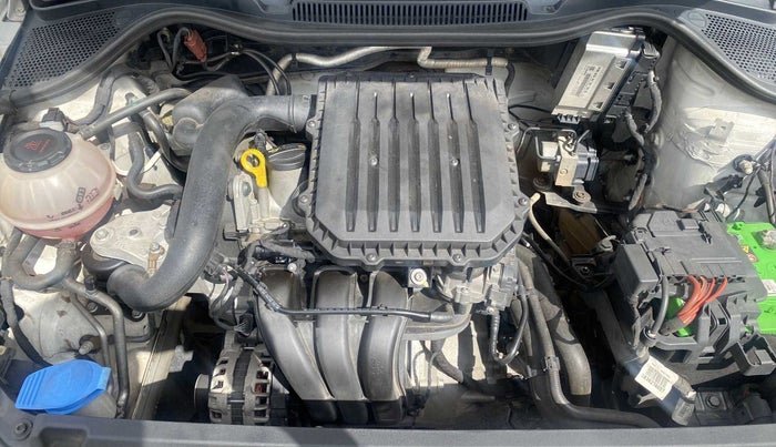 2018 Volkswagen Ameo TRENDLINE 1.0L, Petrol, Manual, 55,580 km, Open Bonet