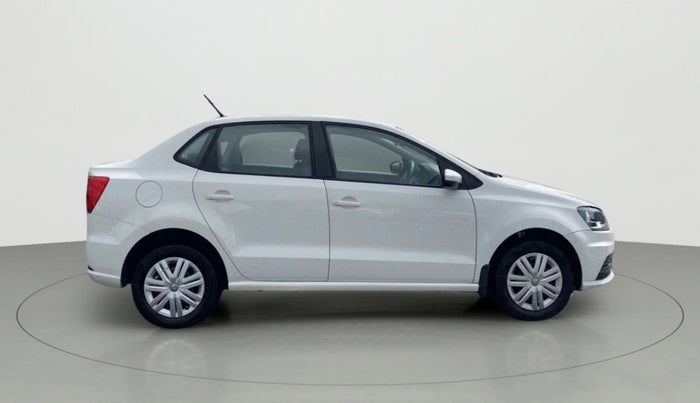 2018 Volkswagen Ameo TRENDLINE 1.0L, Petrol, Manual, 55,580 km, Right Side View