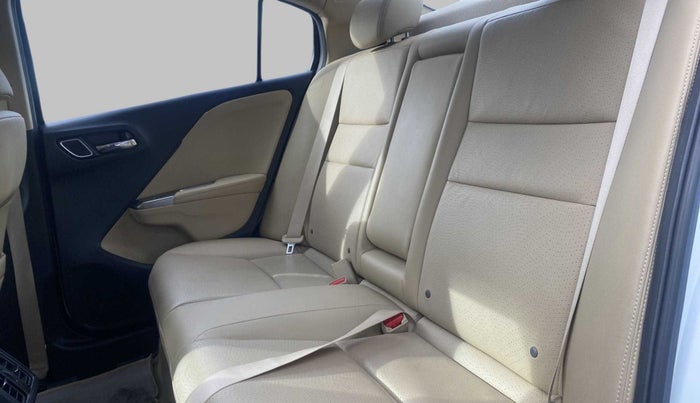 2018 Honda City 1.5L I-VTEC ZX CVT, Petrol, Automatic, 30,902 km, Right Side Rear Door Cabin