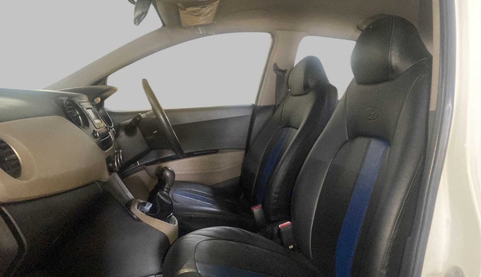 2017 Hyundai Xcent E+, Petrol, Manual, 23,420 km, Right Side Front Door Cabin