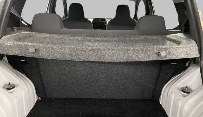 2021 Renault Kwid CLIMBER 1.0 (O), Petrol, Manual, 9,490 km, Boot Door Open