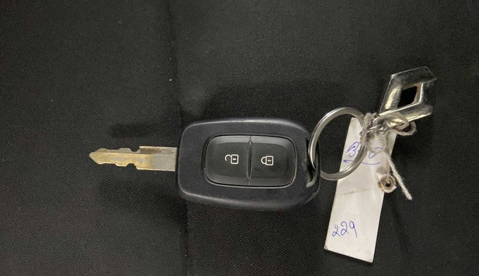 2021 Renault Kwid CLIMBER 1.0 (O), Petrol, Manual, 9,490 km, Key Close Up