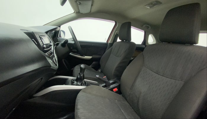 2016 Maruti Baleno DELTA PETROL 1.2, Petrol, Manual, 81,551 km, Right Side Front Door Cabin