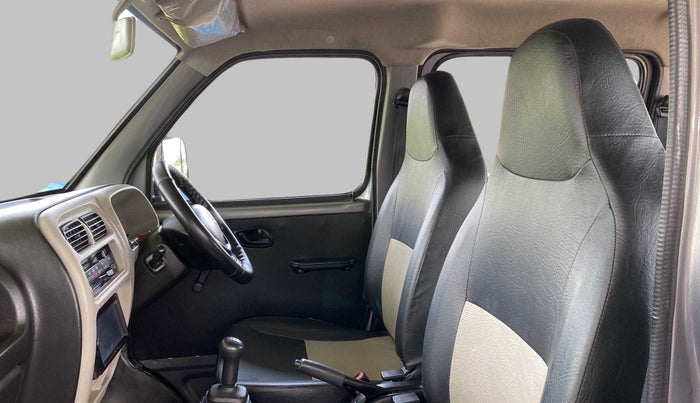 2020 Maruti Eeco 5 STR WITH A/C+HTR, Petrol, Manual, 34,656 km, Right Side Front Door Cabin
