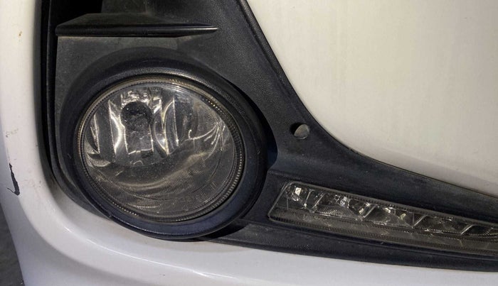 2019 Hyundai Grand i10 SPORTZ 1.2 KAPPA VTVT, Petrol, Manual, 68,298 km, Right fog light - Not working