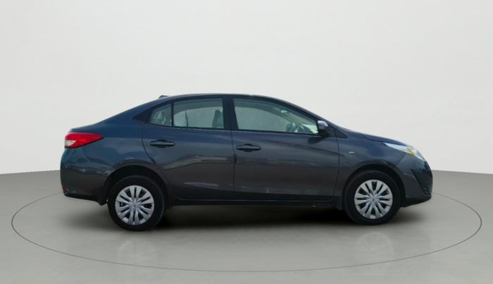 2018 Toyota YARIS J CVT, Petrol, Automatic, 41,912 km, Right Side View