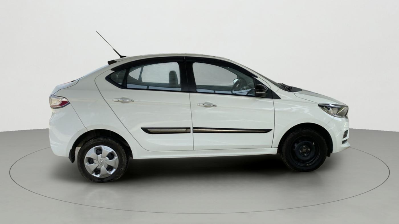 2022 Tata TIGOR XZ CNG, CNG, Manual, 44,321 km, Right Side View