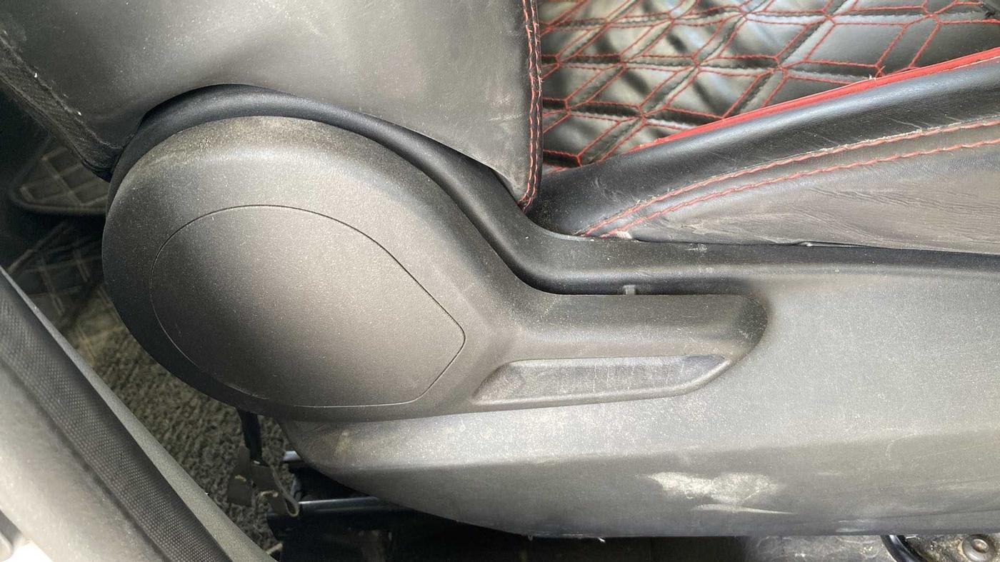 2022 Tata TIGOR XZ CNG, CNG, Manual, 44,321 km, Driver Side Adjustment Panel
